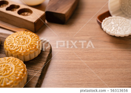 Mid-Autumn Festival Moon cake Geppei Mid-Autumn Festival Moon cake Geppei 56313656