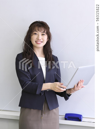 Business woman Business woman 56315822