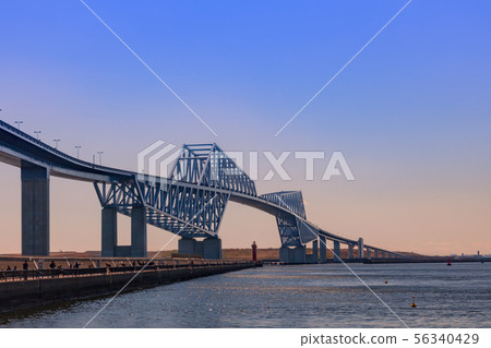 東京門橋晚上風景 東京門橋晚上風景 56340429