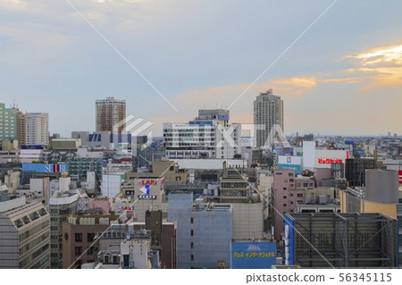池袋晚上視圖 56345115