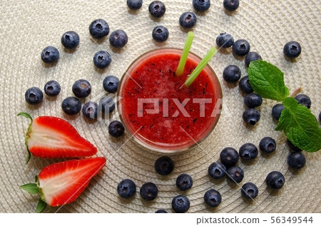 Healthy blueberry smoothie Healthy blueberry smoothie 56349544