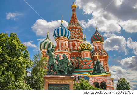 St. Basil's Cathedral in Moscow, an old cathedral 56381793