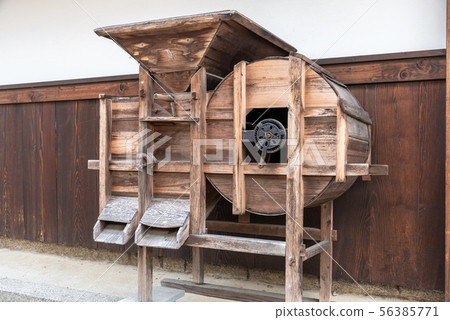 Threshing machine Threshing machine 56385771
