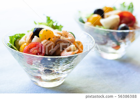 Seafood salad 56386388