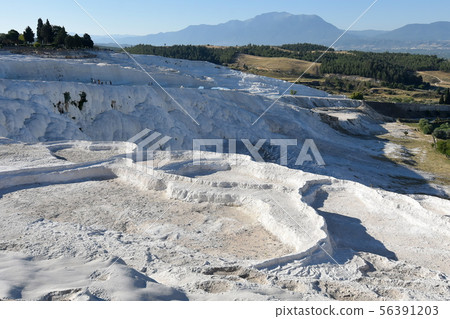 Drained Pamukkale Lime Shelf 56391203