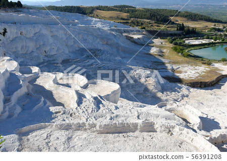 Drained Pamukkale Lime Shelf 56391208