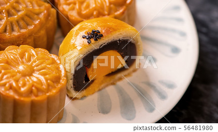 Mid-Autumn Festival, egg yolk, moon cake, close-up, Moon Festival, yolk pastry, cake Mid-Autumn Festival, egg yolk, moon cake, close-up, Moon Festival, yolk pastry, cake 56481980