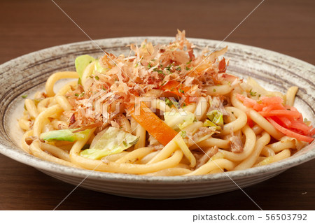 Grilled udon with soy sauce 56503792