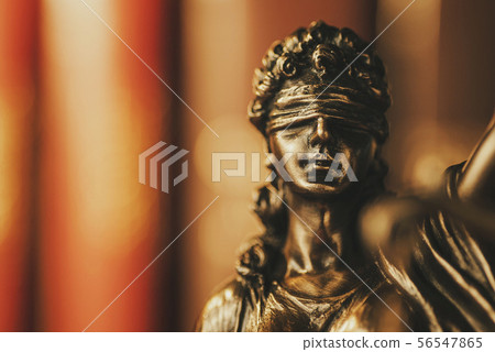 Brass figurine of a blindfolded Justice 56547865