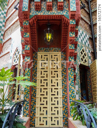 Casa Vicens 56572774