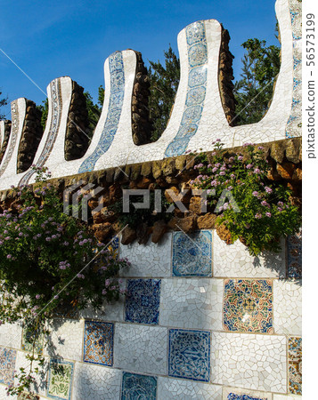 Guell Park 56573199