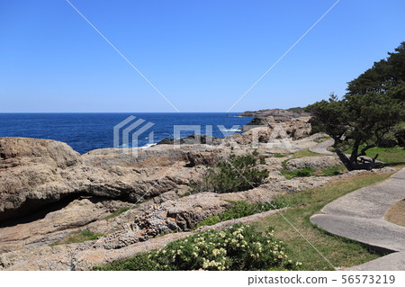 Landscape of the Sea of Japan 56573219