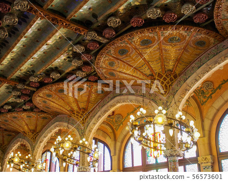 加泰羅尼亞俱樂部 56573601