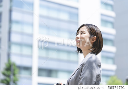 20的女商人 20的女商人 56574791