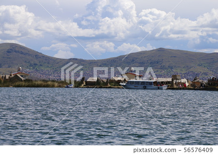 烏魯斯島的喀喀湖 56576409