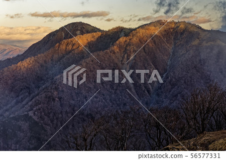 Ridge line from Mt. Ridge line from Mt. 56577331