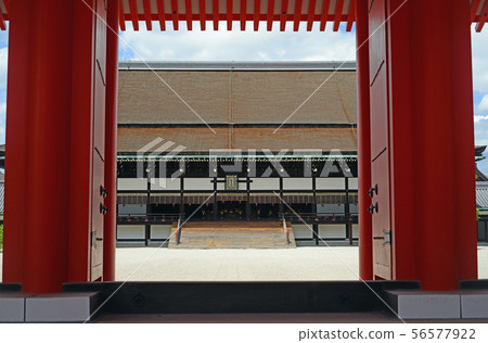 Facing Shionden from Seimeimon 56577922