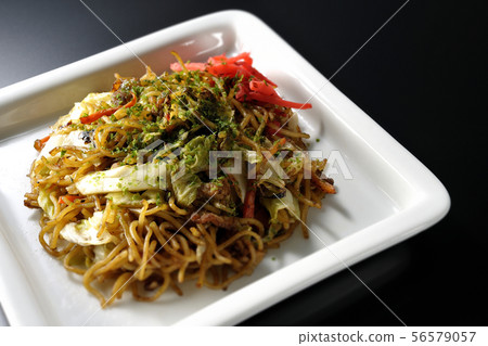 Fried noodles Fried noodles 56579057