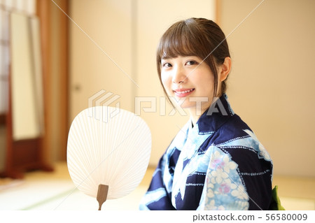 Yukata woman image in Japanese room Yukata woman image in Japanese room 56580009