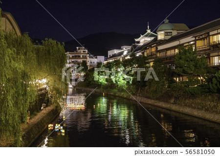 [Ito City, Shizuoka Prefecture] Kashiwa Festival / Large Lantern near Tokaikan 56581050