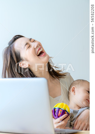 Female, person, woman Female, person, woman 56582208