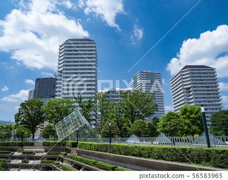 Summer blue sky and scenery of JR Kawaguchi Station west exit in Kawaguchi City, Saitama Prefecture 56583965
