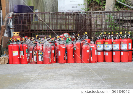 Fire extinguisher 56584042