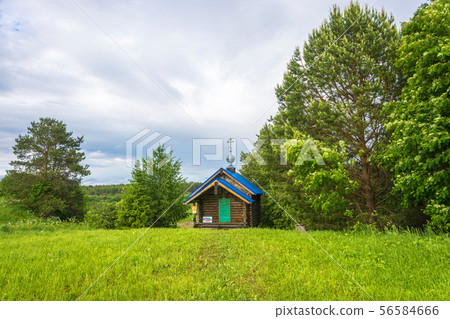 A chapel with a silver dome on the sacred source 56584666