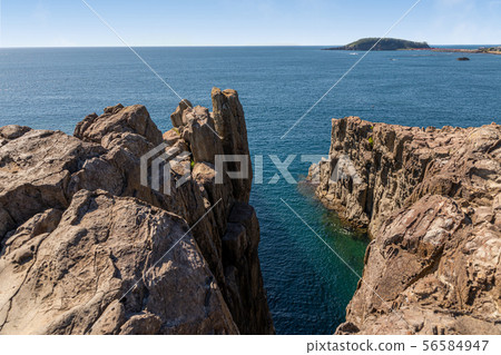 Tojinbo Tojinbo 56584947