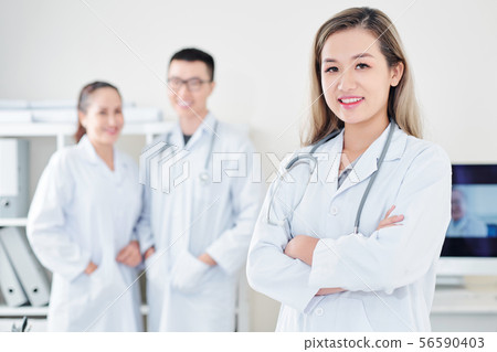 Young smiling general practitioner 56590403