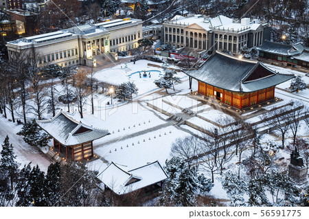 Deoksugung Palace 56591775