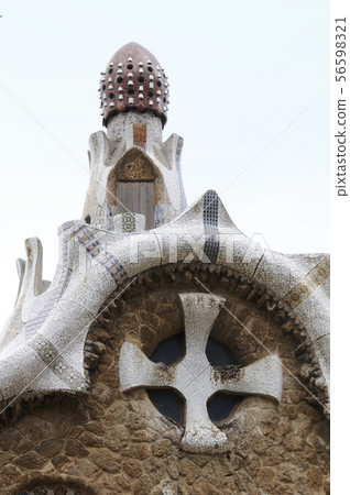 Guell Park 56598321