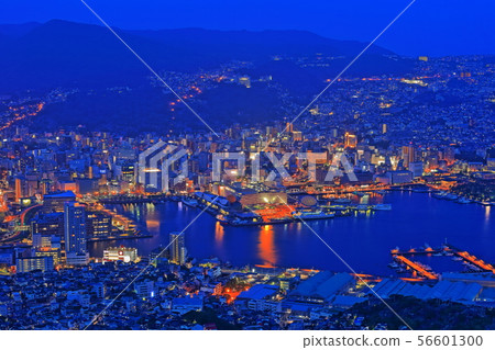 [Nagasaki Prefecture] Nagasaki night view from the Inasayama summit observatory 56601300