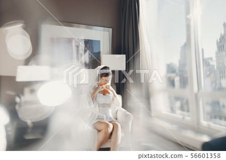Elegant morning bride Elegant morning bride 56601358
