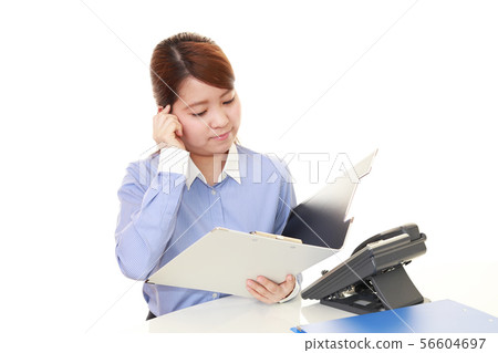 哭泣的女商人 哭泣的女商人 56604697