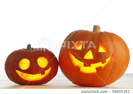 Halloween pumpkins 56605261