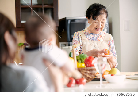 Senior kitchen image 56608559