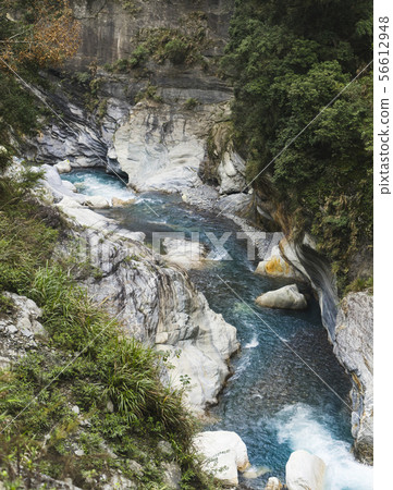 太魯閣國家公園白楊步道鬼斧神工的大理岩峽谷景觀 56612948