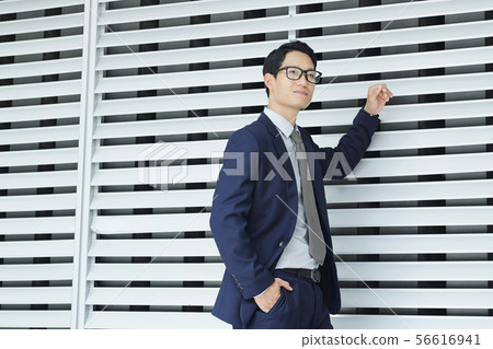 Ambitious young entrepreneur 56616941