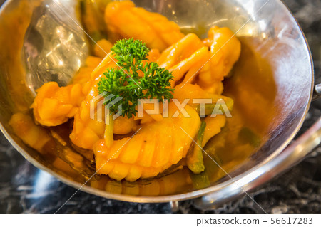 stir fried squid with salted egg sauce 56617283