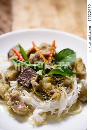 Thai green curry chicken with rice noodles Thai green curry chicken with rice noodles 56622680
