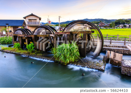 Asakura Triple watermill large mural in operation Morning landscape [Asakura City, Fukuoka Prefecture] 56624410