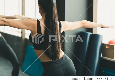 瑜伽 瑜珈 女生 56626108