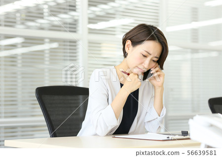 Business Woman Business Woman 56639581