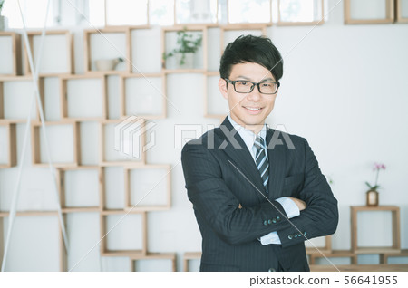 Businessman         56641955