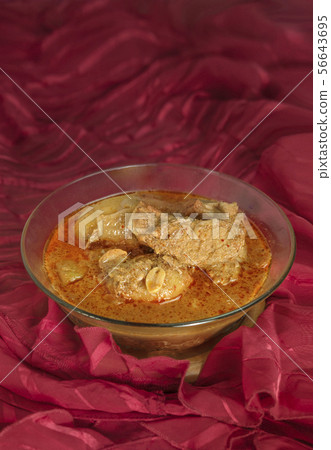 Massaman pork curry 56643695