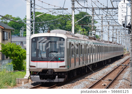 Tokyu Series 5000 (within Tobu Sky Tree Line) 56660125