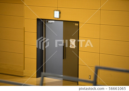 gymnasium gymnasium 56661065