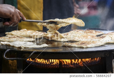 Transfer Road Roti Canai 56664207