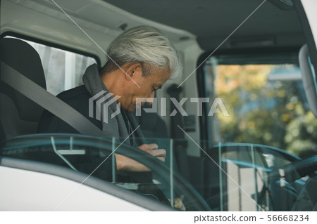 senior citizen, senior, male 56668234